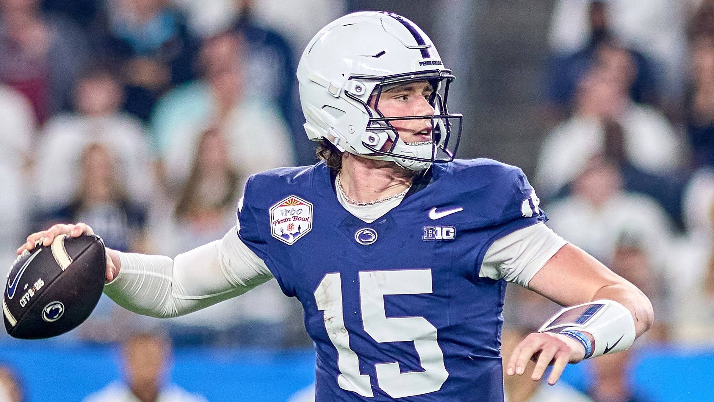 备受期待 备受期待