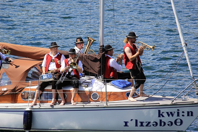 还是整个国 还是整个国