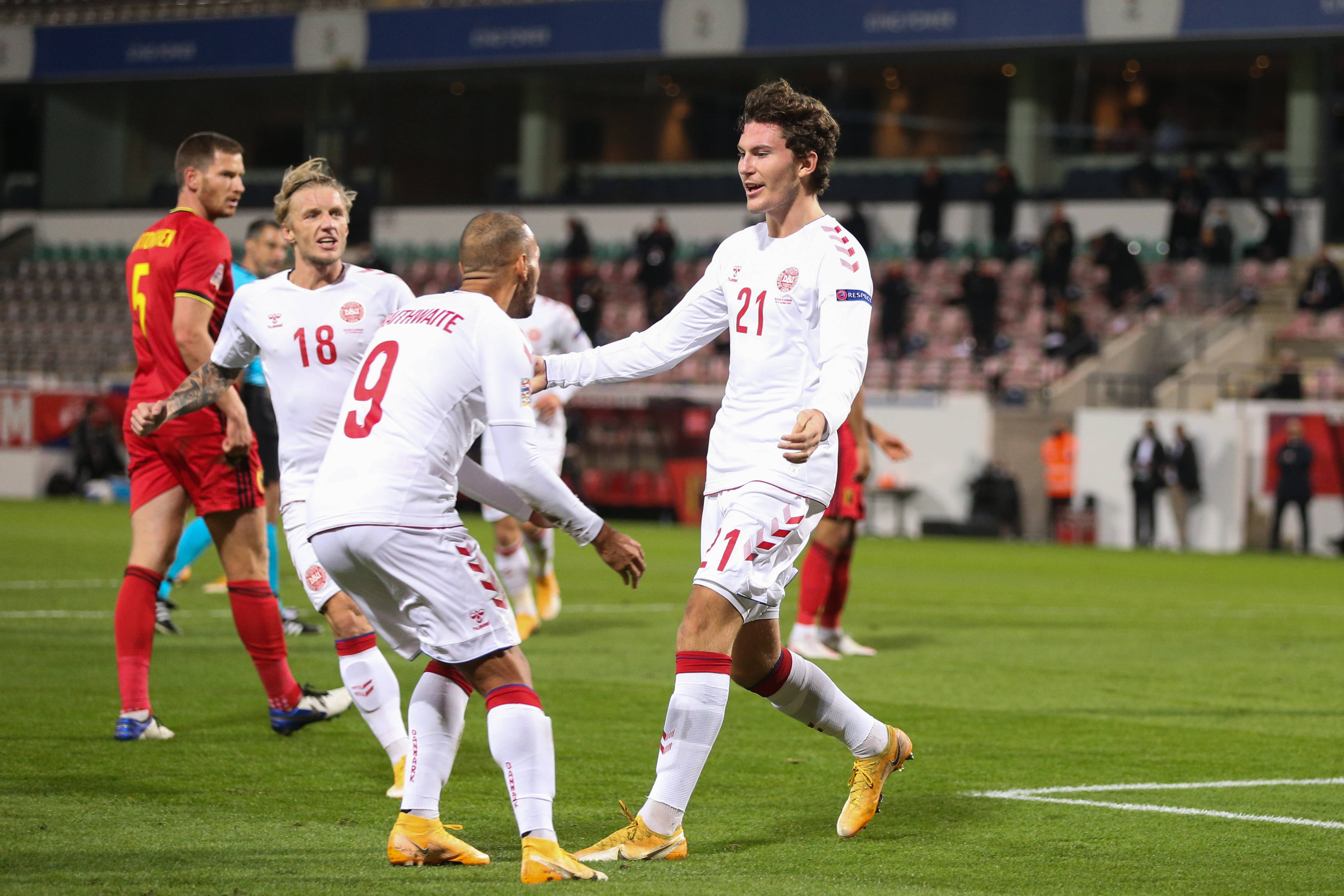 了全球观众 了全球观众